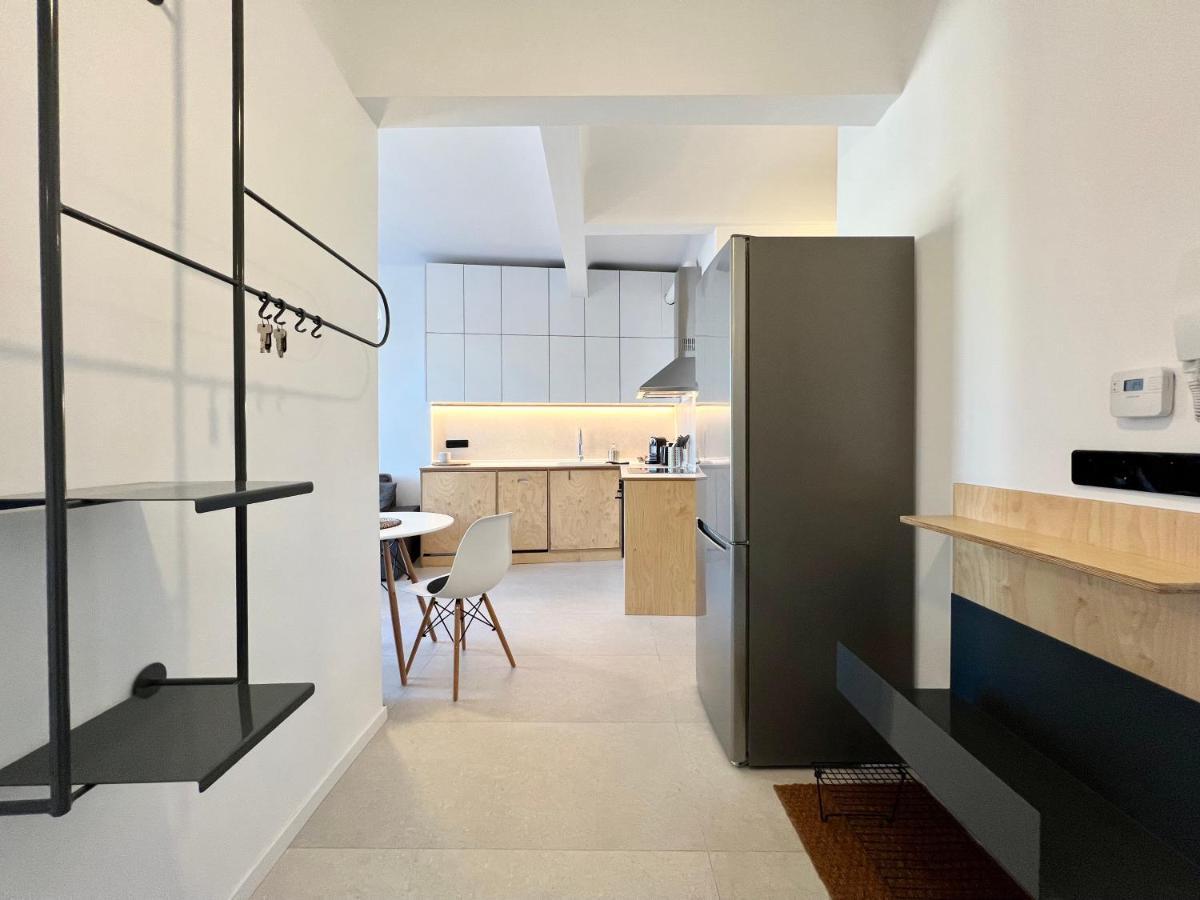 Apartment #plato Apt By Halu! *
