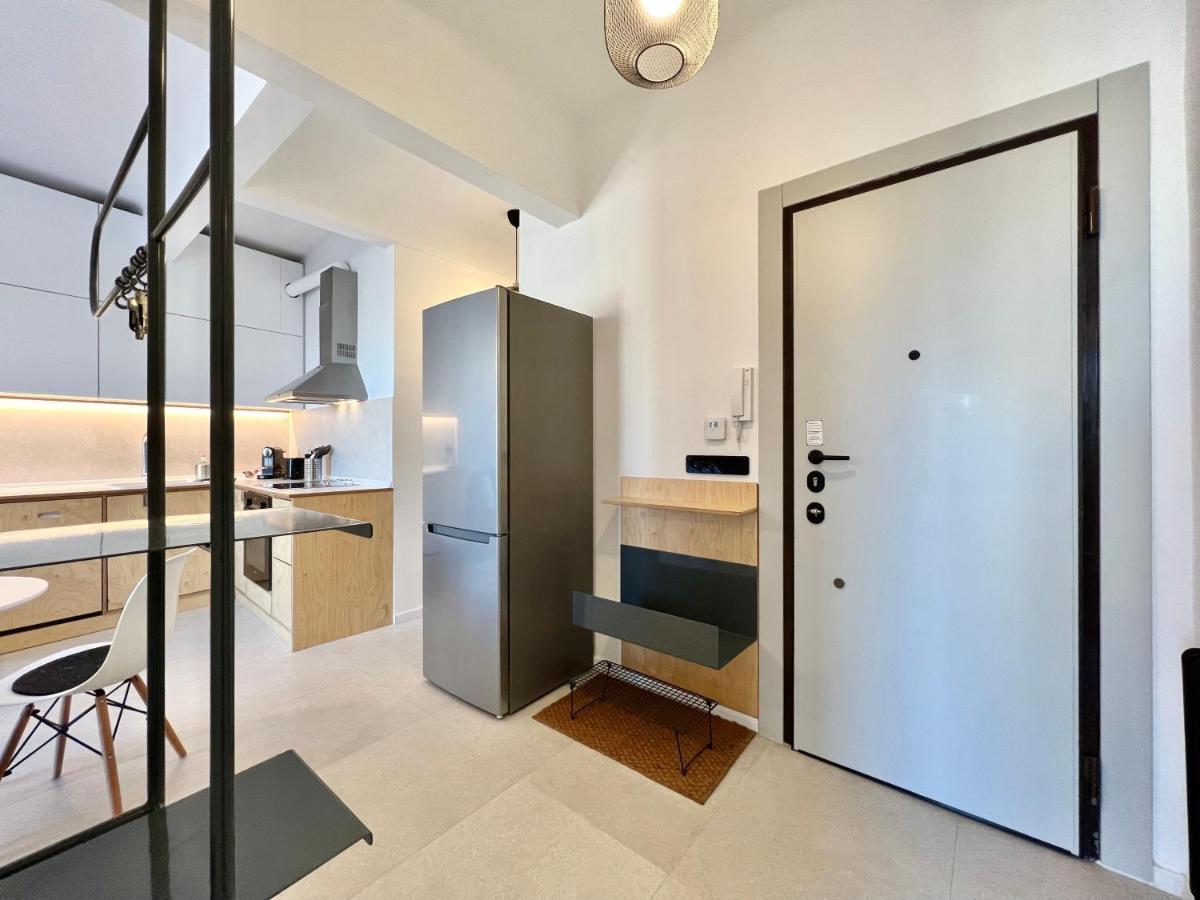 Apartment #plato Apt By Halu! *